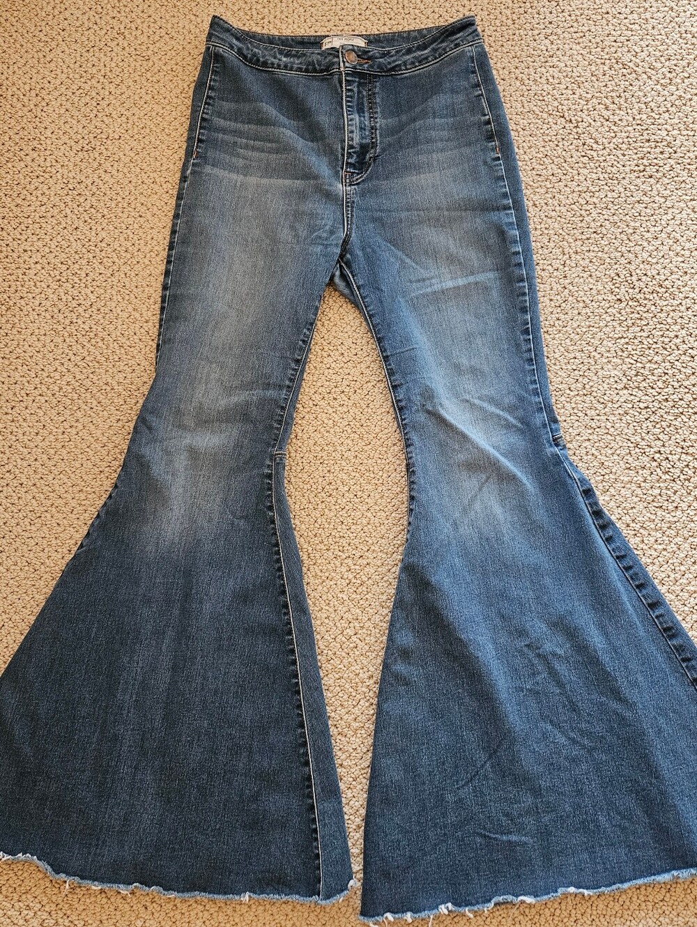 Free People Just Float On Hippie Boho Jeans High-Rise Bell Bottom Flare Sz. 28